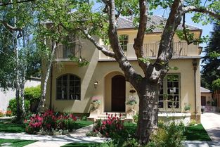 《鸣潮》青栎庭院下棋攻略:破解中心谜题! 《鸣潮》青栎庭院下棋攻略:破解中心谜题!