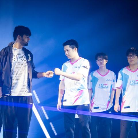 无畏契约9月20日皮肤排行揭晓!🔥 无畏契约9月20日皮肤排行揭晓!🔥