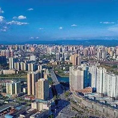 三角洲行动双子测试演示：体验革新，移动端操作难题破解