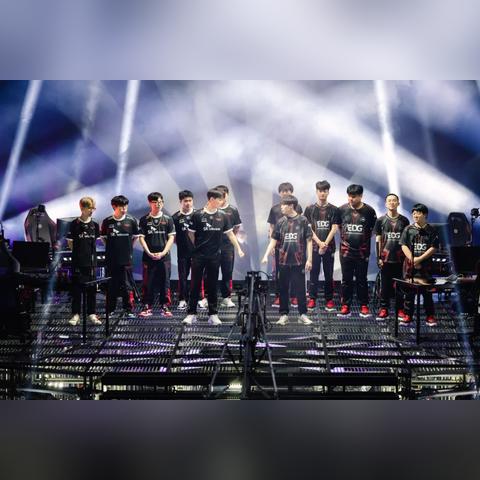 无畏契约橙影皮肤演示:32款惊艳亮相! 无畏契约橙影皮肤演示:32款惊艳亮相!