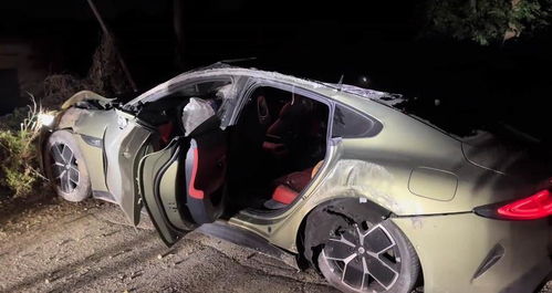 小米汽车SU7，铠甲笼式车身，安全升级？