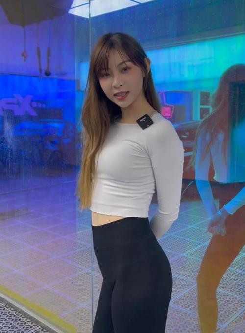 《暗影人》全流程解说：揭秘神秘剧情，破解心理谜题