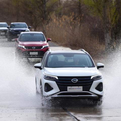 《无畏契约》不死鸟莲花古城攻略:高效打法揭秘 《无畏契约》不死鸟莲花古城攻略:高效打法揭秘