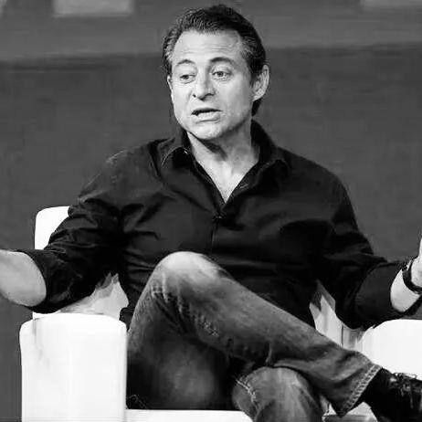 无畏契约奇点套装幻彩盘点:5款幻彩,你的最爱是哪款? 无畏契约奇点套装幻彩盘点:5款幻彩,你的最爱是哪款?