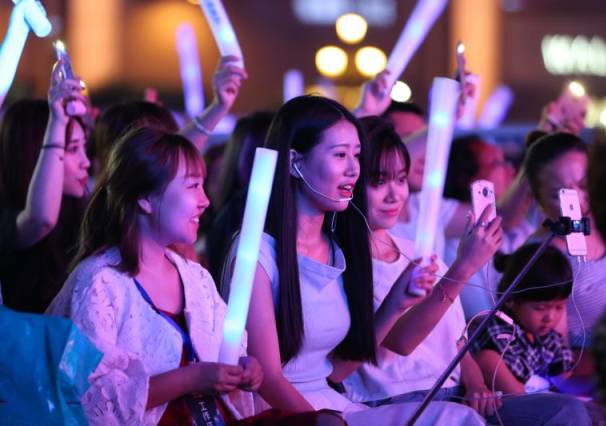 《命运方舟》主题曲《星光》上线，张靓颖演绎，你的音乐新选择？