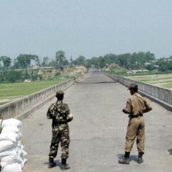 《边境》新手开荒武器选什么?快速升级必备攻略 《边境》新手开荒武器选什么?快速升级必备攻略