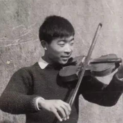 《绝地求生》攀爬攻略:上房顶技巧揭秘 《绝地求生》攀爬攻略:上房顶技巧揭秘