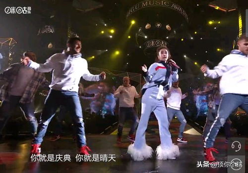 苹果CEO率先体验《燕云十六声》新版本,免费时装亮相 苹果CEO率先体验《燕云十六声》新版本,免费时装亮相