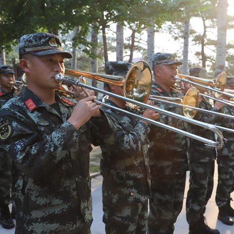《长号冠军攻略:解锁隐藏曲目秘诀》 《长号冠军攻略:解锁隐藏曲目秘诀》