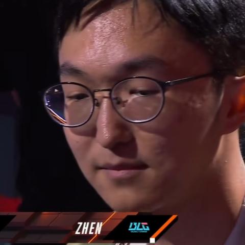 《街头霸王5》隆梅原大吾街机版精彩对决集锦 《街头霸王5》隆梅原大吾街机版精彩对决集锦