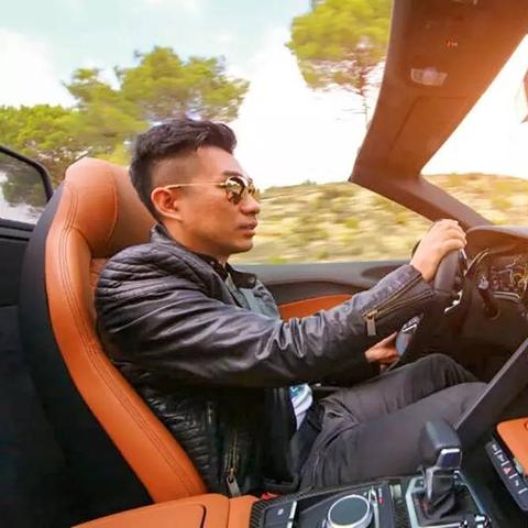 《绝区零》扳机养成秘籍：音擎、驱动盘与配队策略