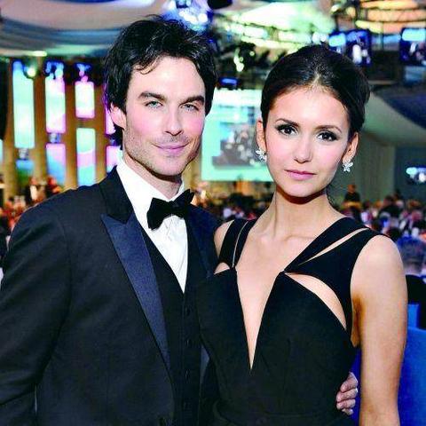 《吸血鬼幸存者》奶牛场快速升级技巧 《吸血鬼幸存者》奶牛场快速升级技巧