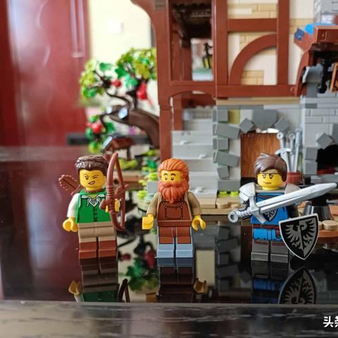 《Minecraft》中世纪铁匠铺建造教程视频 《Minecraft》中世纪铁匠铺建造教程视频