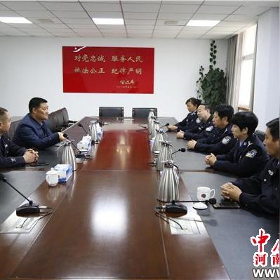 《反恐精英》中国战术精髓:心理战策略解析 《反恐精英》中国战术精髓:心理战策略解析