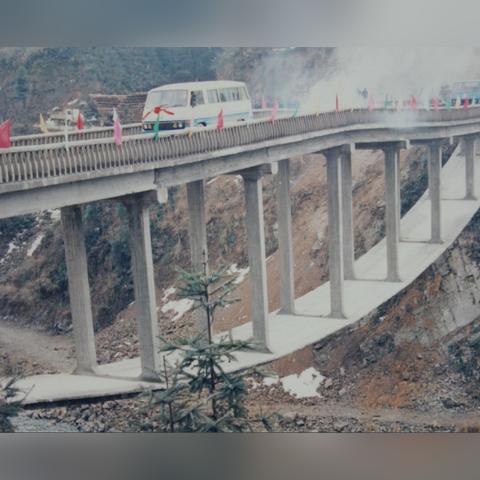 《世界汽车拉力5试玩揭秘:体验速度与激情!》 《世界汽车拉力5试玩揭秘:体验速度与激情!》