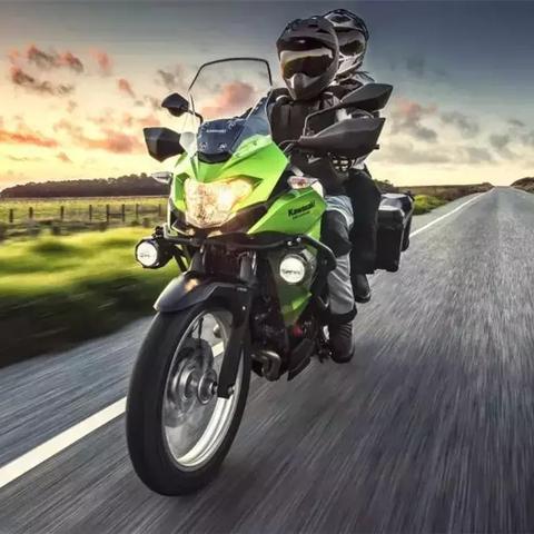 《世界汽车拉力5试玩揭秘:体验速度与激情!》 《世界汽车拉力5试玩揭秘:体验速度与激情!》