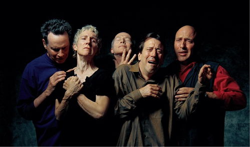 《探秘埃斯基耶:揭秘33号远征队的光影秘境》 《探秘埃斯基耶:揭秘33号远征队的光影秘境》