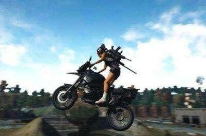 《绝地求生》三轮摩托神技揭秘:无伤跳车,飞越战场! 《绝地求生》三轮摩托神技揭秘:无伤跳车,飞越战场!