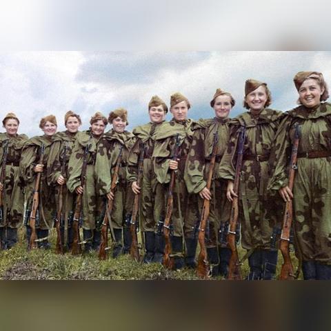 《狙击精英V2》菜单惊曝：揭秘二战战场上的神秘狙击手！