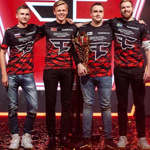 《绝地求生》FaZe mxey击杀集锦:惊险瞬间,谁与争锋? 《绝地求生》FaZe mxey击杀集锦:惊险瞬间,谁与争锋?