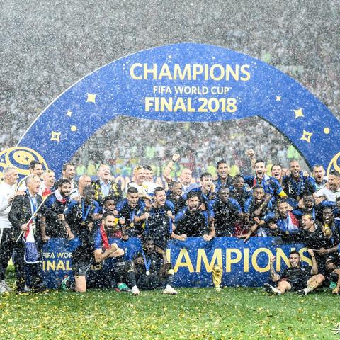 FIFA 15白金攻略:揭秘高胜率技巧,小白也能轻松白金! FIFA 15白金攻略:揭秘高胜率技巧,小白也能轻松白金!