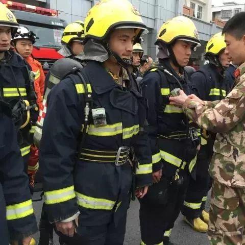 《全球使命3》极限兵王第八期:揭秘新兵王诞生,谁能笑到最后? 《全球使命3》极限兵王第八期:揭秘新兵王诞生,谁能笑到最后?