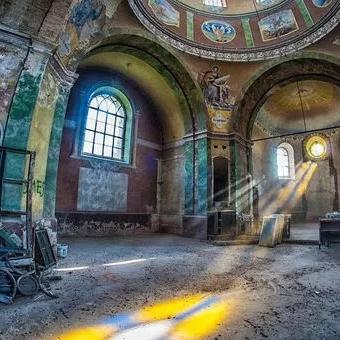 《揭秘光与影33号队:废墟迷宫破解攻略,探寻隐藏秘密!》 《揭秘光与影33号队:废墟迷宫破解攻略,探寻隐藏秘密!》