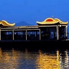 网易520惊喜揭晓:PC游戏盛宴,五大新品领衔,揭秘不一样的游戏盛宴! 网易520惊喜揭晓:PC游戏盛宴,五大新品领衔,揭秘不一样的游戏盛宴!