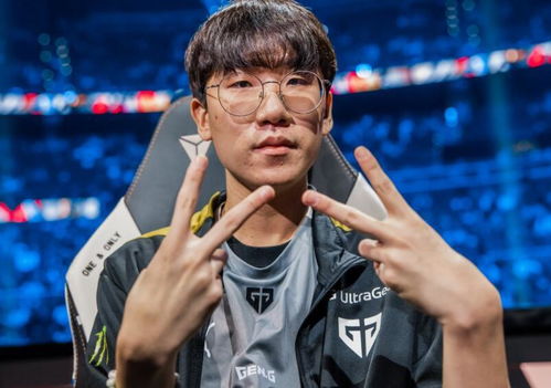 Uzi名人堂皮肤惊爆高价!3000元起步,老外直呼拳头太黑! Uzi名人堂皮肤惊爆高价!3000元起步,老外直呼拳头太黑!