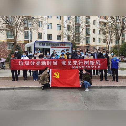 《堡垒之夜孤独小屋攻略：新手必看神秘点位揭秘》