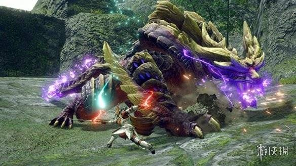 《猎怪高手必备！轻弩攻略大揭秘：操作技巧与面板解析》