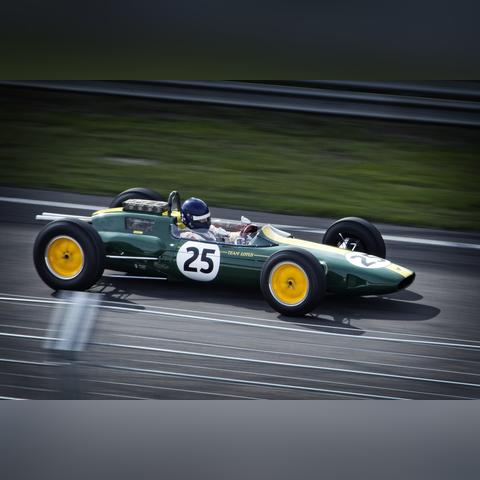 《赛车计划攻略揭秘:独家技巧,轻松驾驭赛道!》 《赛车计划攻略揭秘:独家技巧,轻松驾驭赛道!》