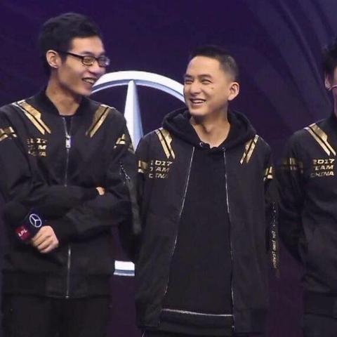 Uzi名人堂皮肤大盘点:盘点英雄联盟中的传奇皮肤! Uzi名人堂皮肤大盘点:盘点英雄联盟中的传奇皮肤!