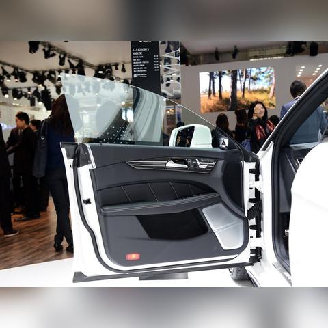 《合金装备3重制版》秘密剧场:原版风格保留之谜揭秘 《合金装备3重制版》秘密剧场:原版风格保留之谜揭秘