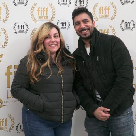 《FF14手游圆桌猎鹰攻略：水晶世界高效获取方法》