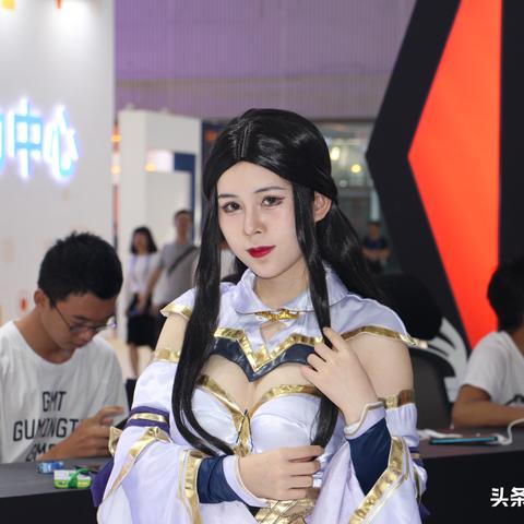 《王者荣耀》妲己Coser美图曝光,绝美cos惊艳玩家! 《王者荣耀》妲己Coser美图曝光,绝美cos惊艳玩家!