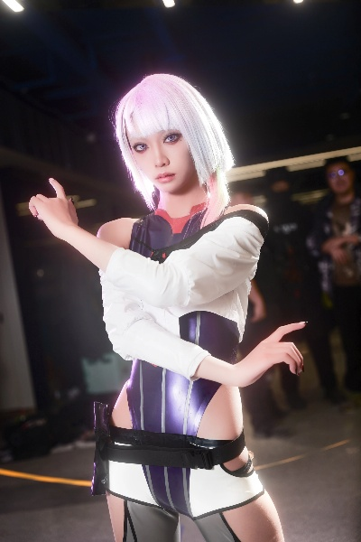 《亚克系统盛大游戏展!全新力作与露西联动大揭秘》 《亚克系统盛大游戏展!全新力作与露西联动大揭秘》