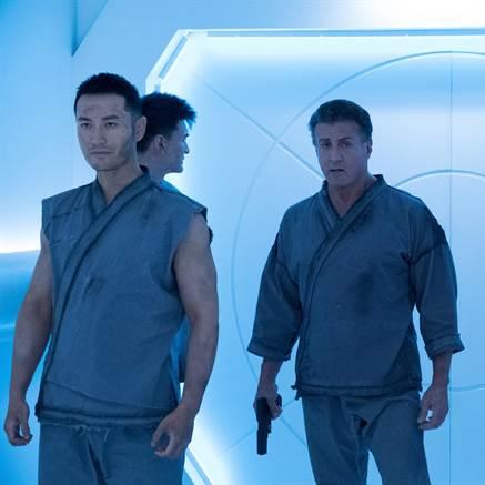 潜戴夫员工搭配秘籍:揭秘水下店铺人气组合 潜戴夫员工搭配秘籍:揭秘水下店铺人气组合