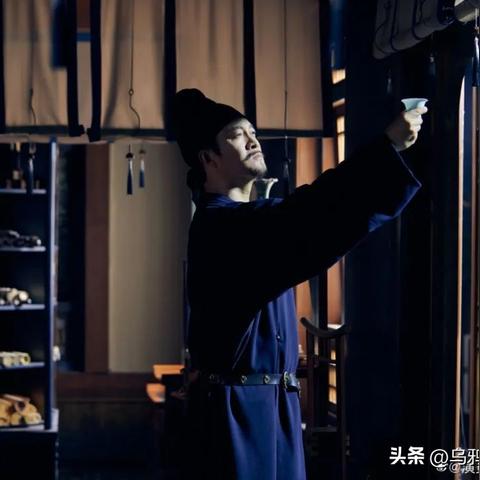 《小作坊逆袭！揭秘7月黑马游戏，玩家狂肝20小时的秘密》