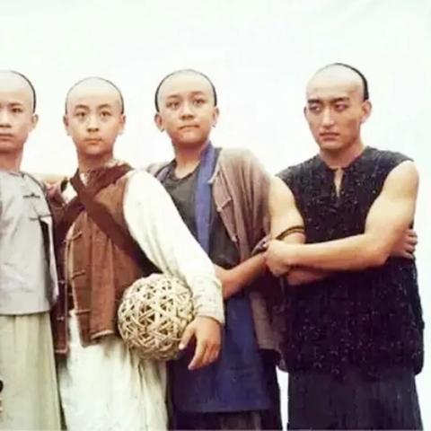 梦幻西游玉圈风云:王姨重拳出击,5000亿经验传奇诞生! 梦幻西游玉圈风云:王姨重拳出击,5000亿经验传奇诞生!