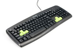 《百万封禁大揭秘:OW2制裁键鼠玩家,主机端获利者何去何从?》 《百万封禁大揭秘:OW2制裁键鼠玩家,主机端获利者何去何从?》