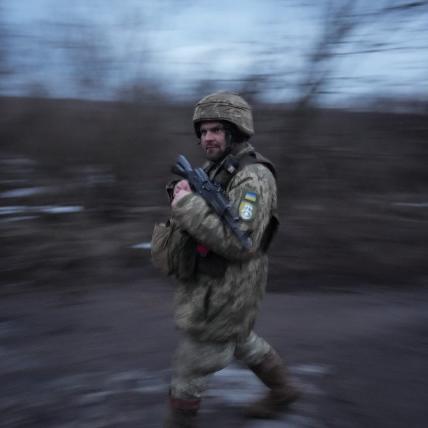 《空洞骑士丝之歌》武器强度解析:深度剖析提升战斗力的秘密武器 《空洞骑士丝之歌》武器强度解析:深度剖析提升战斗力的秘密武器