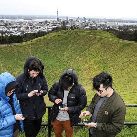 《宝可梦Z-A》攻略:高效前期捕捉技巧,助你快速成长! 《宝可梦Z-A》攻略:高效前期捕捉技巧,助你快速成长!