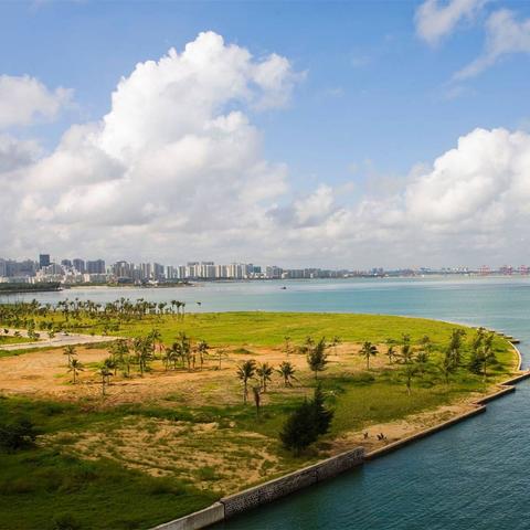 《蔚蓝》评测8.9分：山景即景，沉浸式体验！