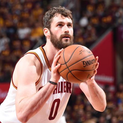 《杀手6》画面点评:简约优雅,光影流转之美 《杀手6》画面点评:简约优雅,光影流转之美