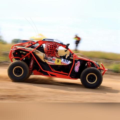 《超级房车赛:汽车运动》评测:沉浸式真实竞速体验,揭秘速度与激情新境界 《超级房车赛:汽车运动》评测:沉浸式真实竞速体验,揭秘速度与激情新境界