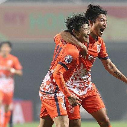 《CF》手游安全分飙升攻略:揭秘快速提升技巧,安全无忧畅玩新境界 《CF》手游安全分飙升攻略:揭秘快速提升技巧,安全无忧畅玩新境界