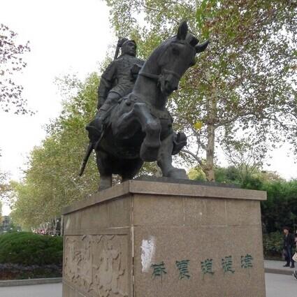 《猛将三国》天人开局武将精准加点攻略：全寨子布局与墓地选址秘籍大公开