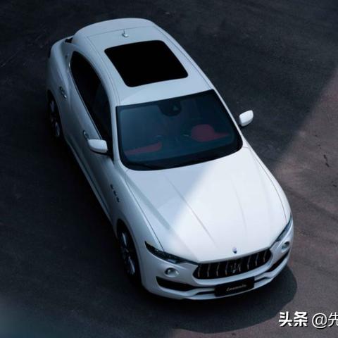 无畏契约再攀高峰,手月活跃用户突破5000万,共创辉煌新纪元 无畏契约再攀高峰,手月活跃用户突破5000万,共创辉煌新纪元