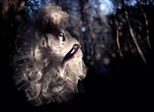 成人童话映现实绘梦想,《蜡烛人》评测:现实童话新篇章 成人童话映现实绘梦想,《蜡烛人》评测:现实童话新篇章